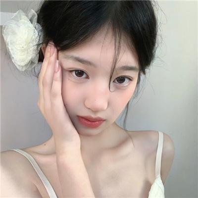 细长的电话线